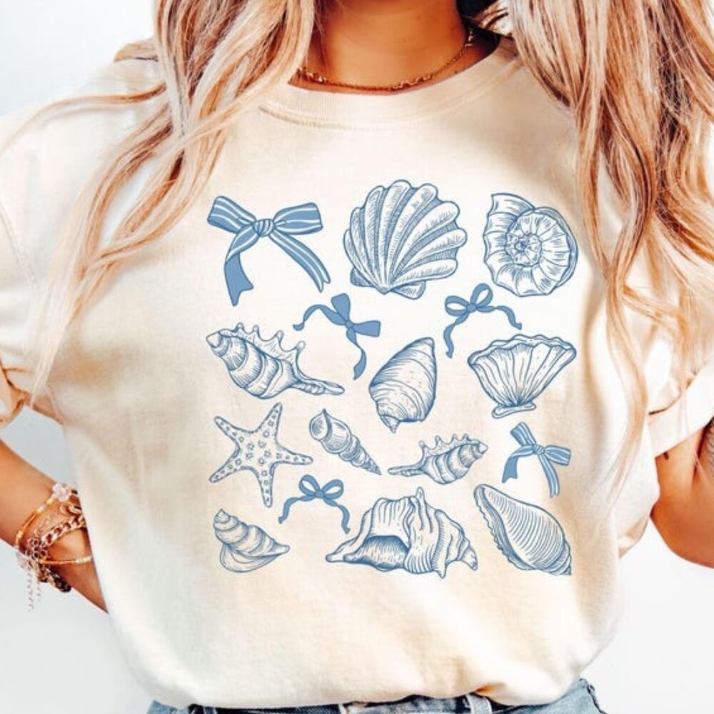 SeaShell T-Shirt, Retro Summer Shirt, Beach Shirt